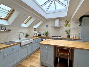 Photo 6- click for photo gallery